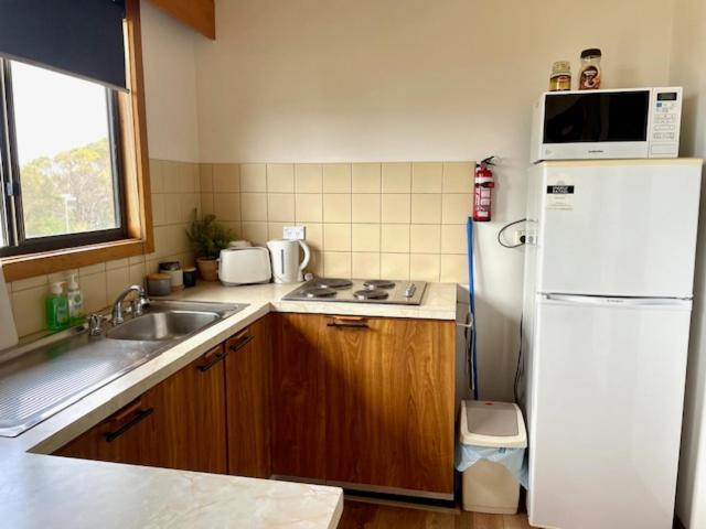 Cooinda Holiday Village Cabins 아메리칸리버 외부 사진